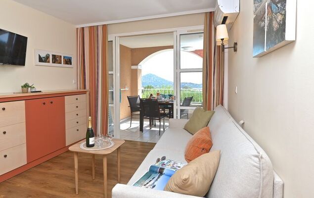 Le Village (E1 208) - Photo 14