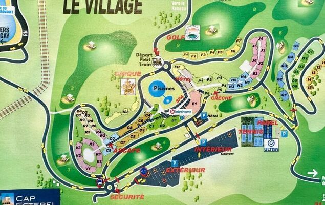 Le Village (E1 208) - Photo 58