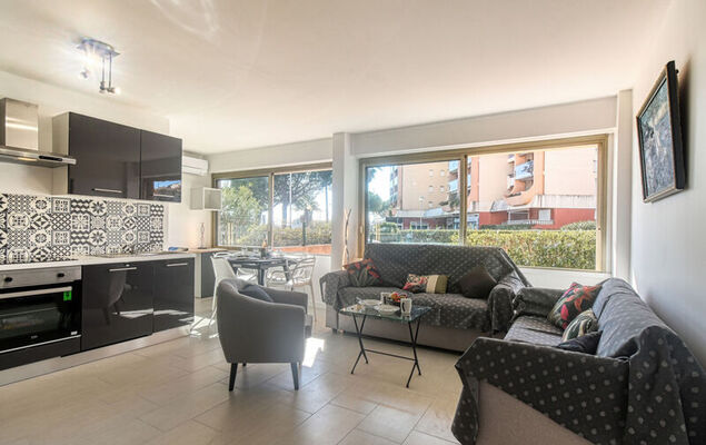 Le Méditerranée - Photo 1