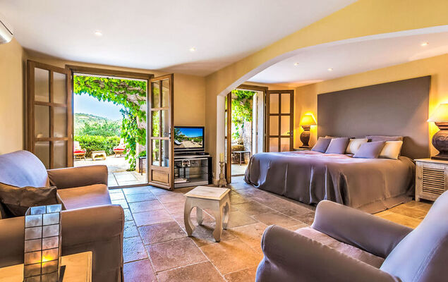 Villa Resedas - Photo 3